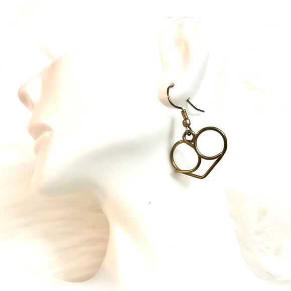 Heart Shaped Wire Earrings - Picture 1 of 2
